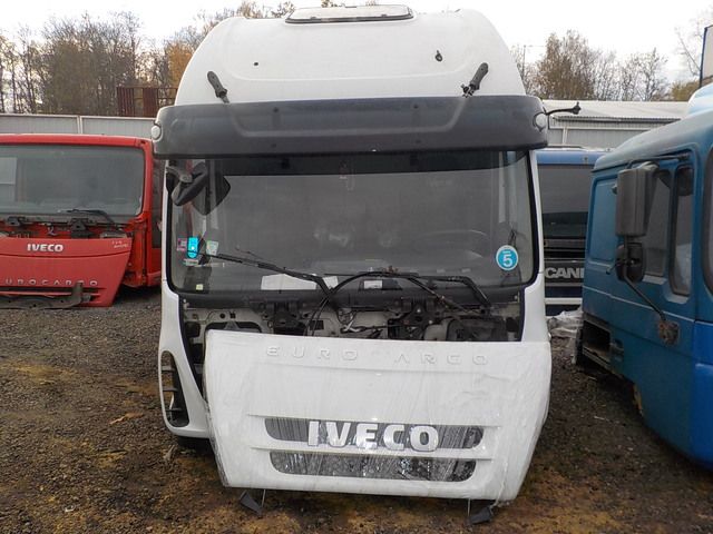 504085036 IVECO Кабина, MLC, МКПП, Белый, № XF62444, фото 1