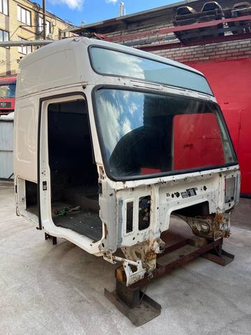 VOLVO Каркас кабины, № XF340837, фото 7