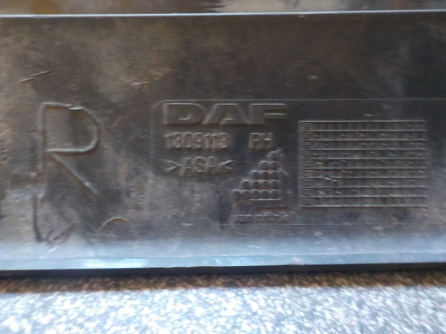 DXF120L ITP Подножка решетки радиатора, фото 3