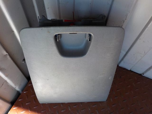 3802532 IVECO Бардачок, № XF165857, фото 1