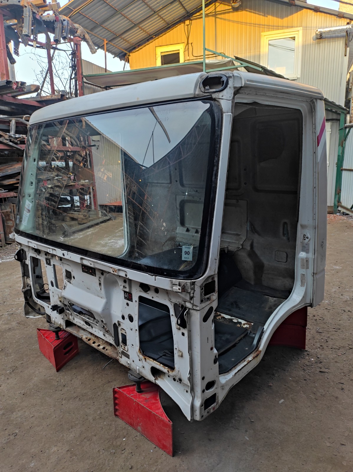IVECO Каркас кабины, № XF171184, фото 1