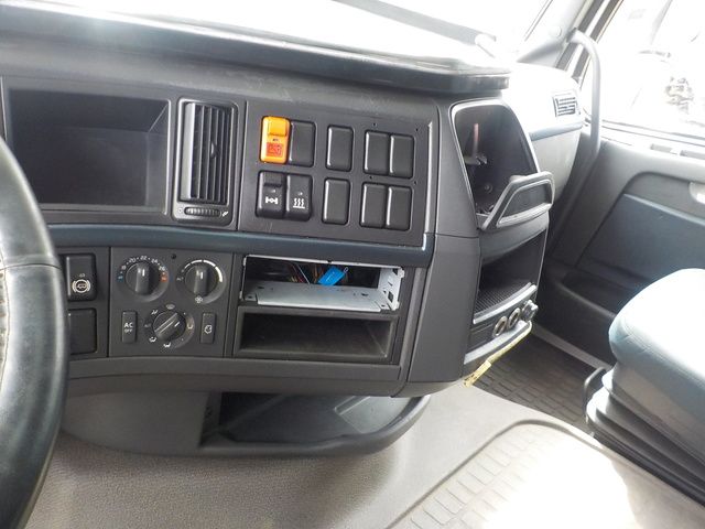 VOLVO Кабина, Globetrotter XL, № XF210358, фото 16