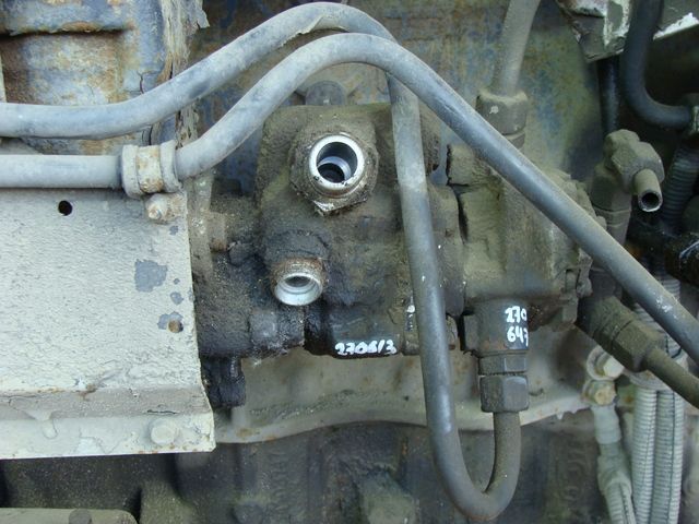 41211223 IVECO Насос ГУР, № XF270613, фото 1