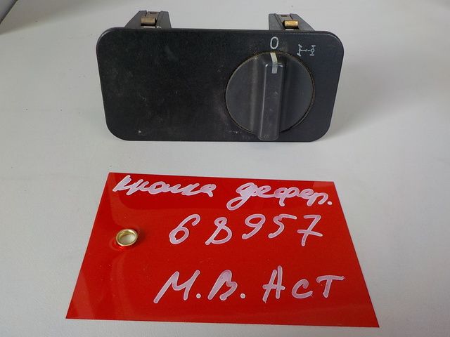 9435450907 MERCEDES Кнопка, № XF68957, фото 1