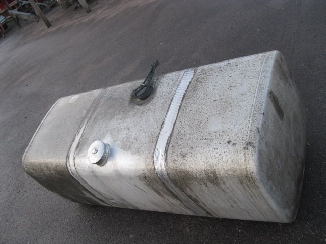 0000000004 MERCEDES Бак топливный, № XF10087, фото 1