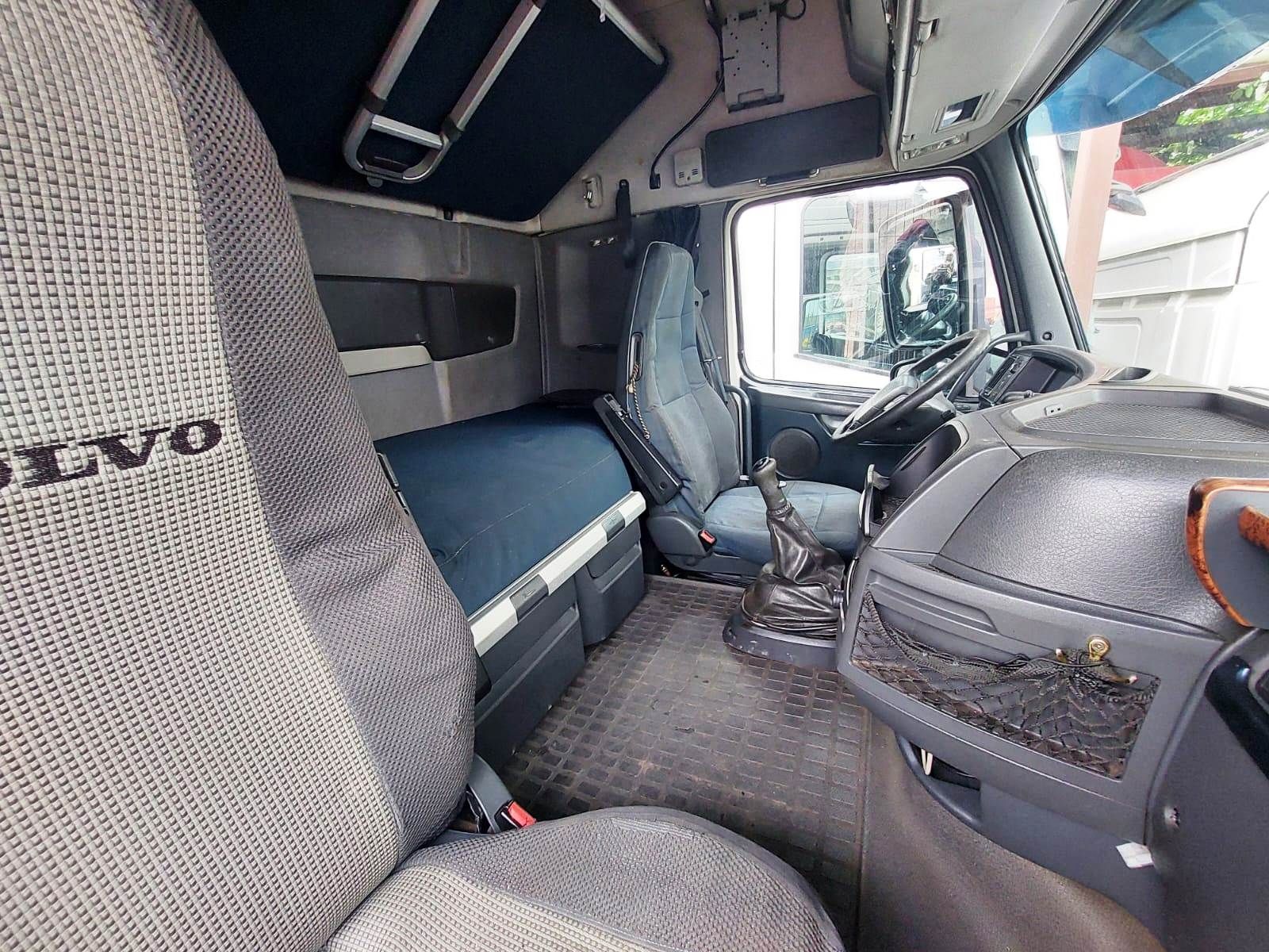 VOLVO Кабина, Globetrotter, № XF376216, фото 17