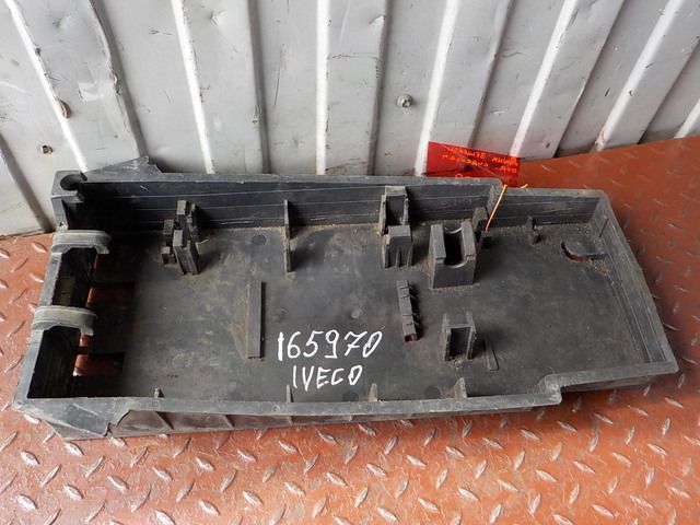 504092088 IVECO Ящик вещевой, № XF165970, фото 1
