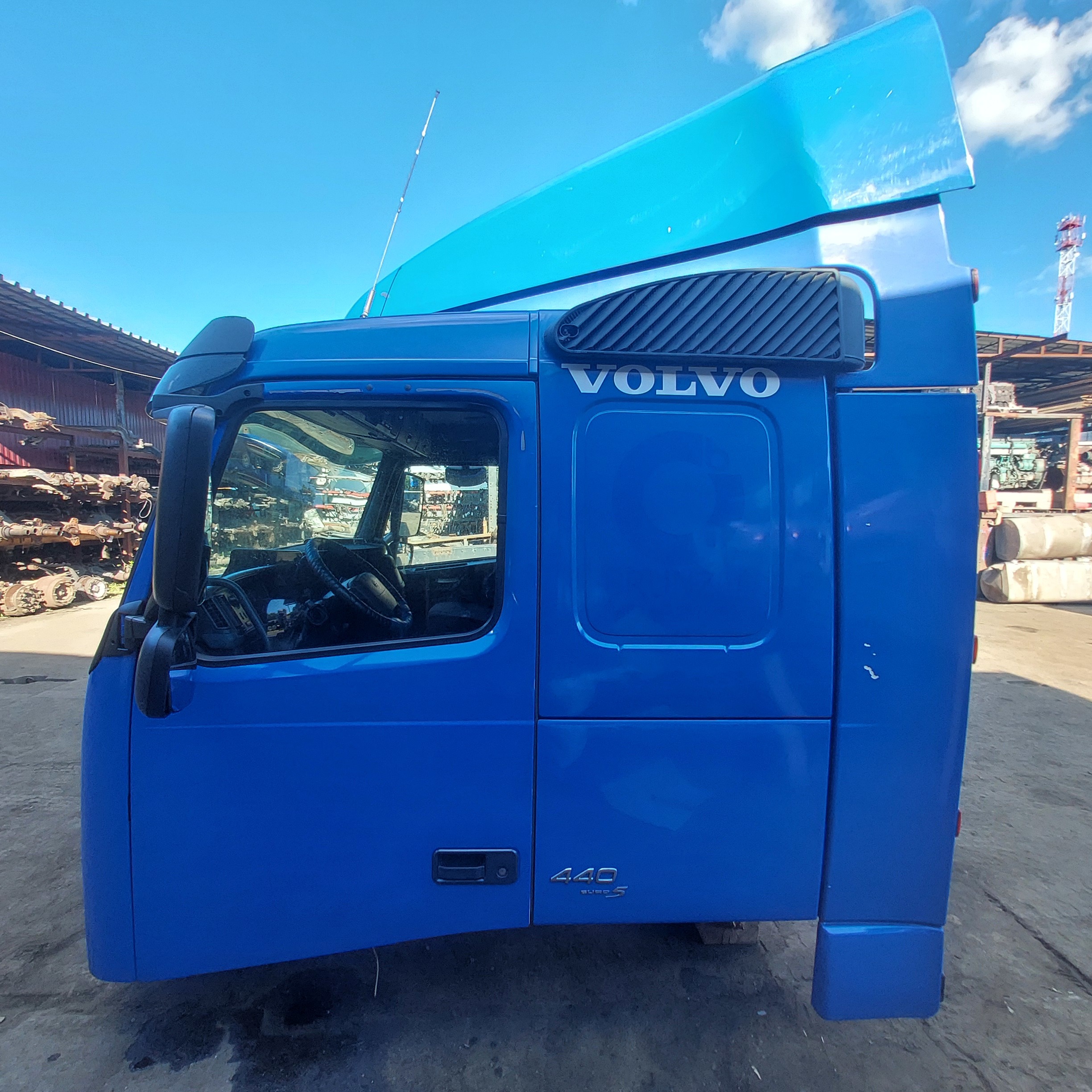 VOLVO Кабина, Sleeper Cab, Синий, № XF461624, фото 2