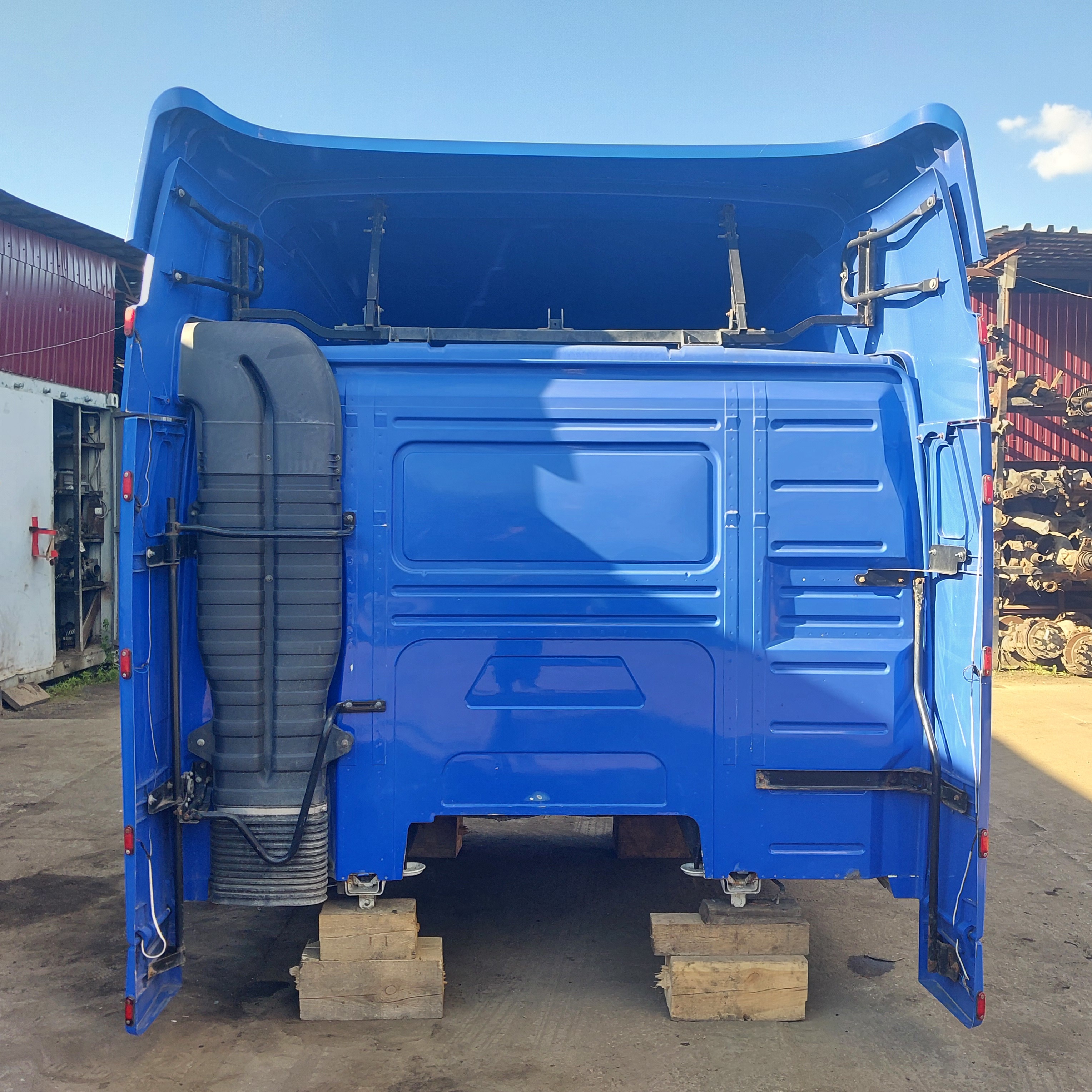 VOLVO Кабина, Sleeper Cab, Синий, № XF461624, фото 4