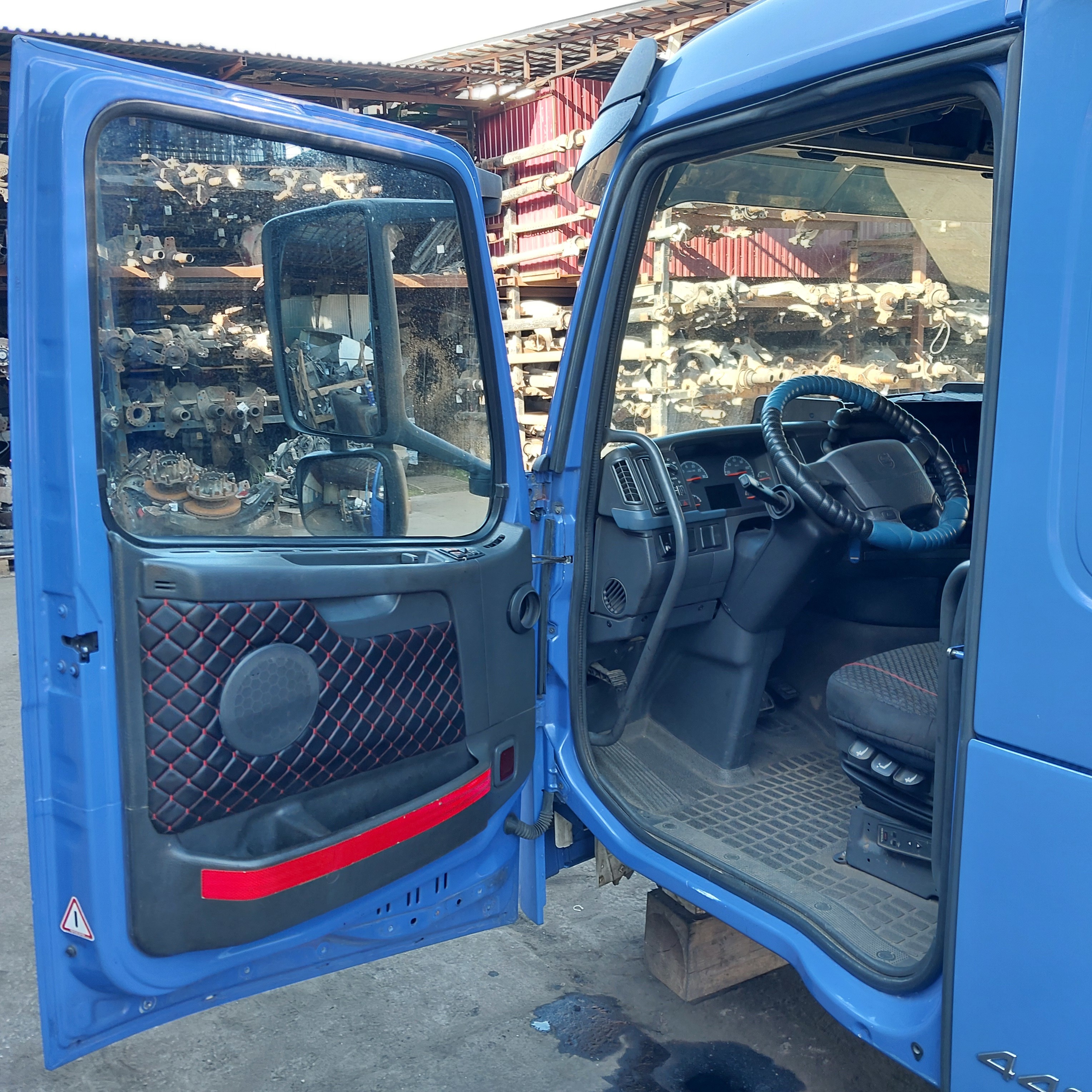 VOLVO Кабина, Sleeper Cab, Синий, № XF461624, фото 10