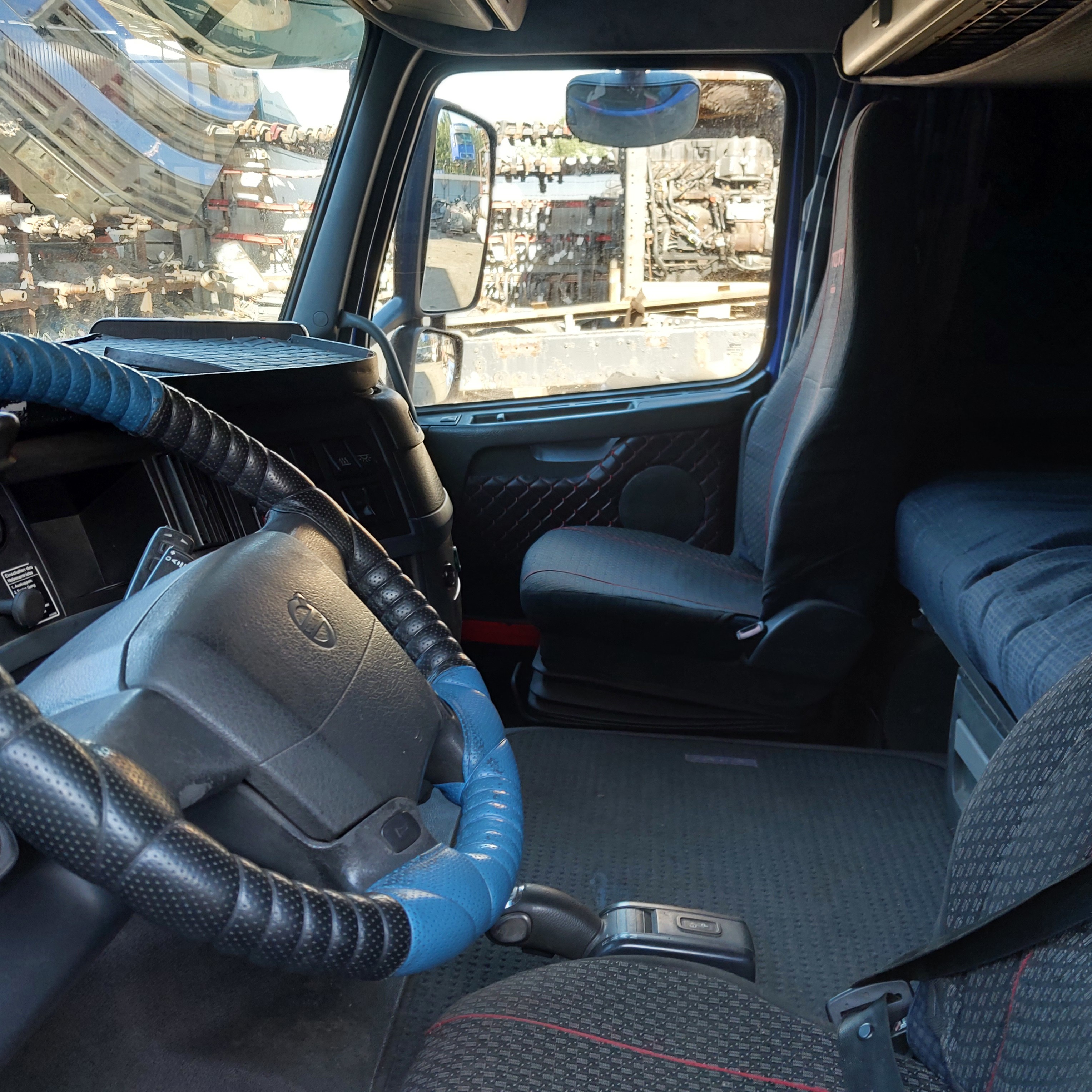 VOLVO Кабина, Sleeper Cab, Синий, № XF461624, фото 12