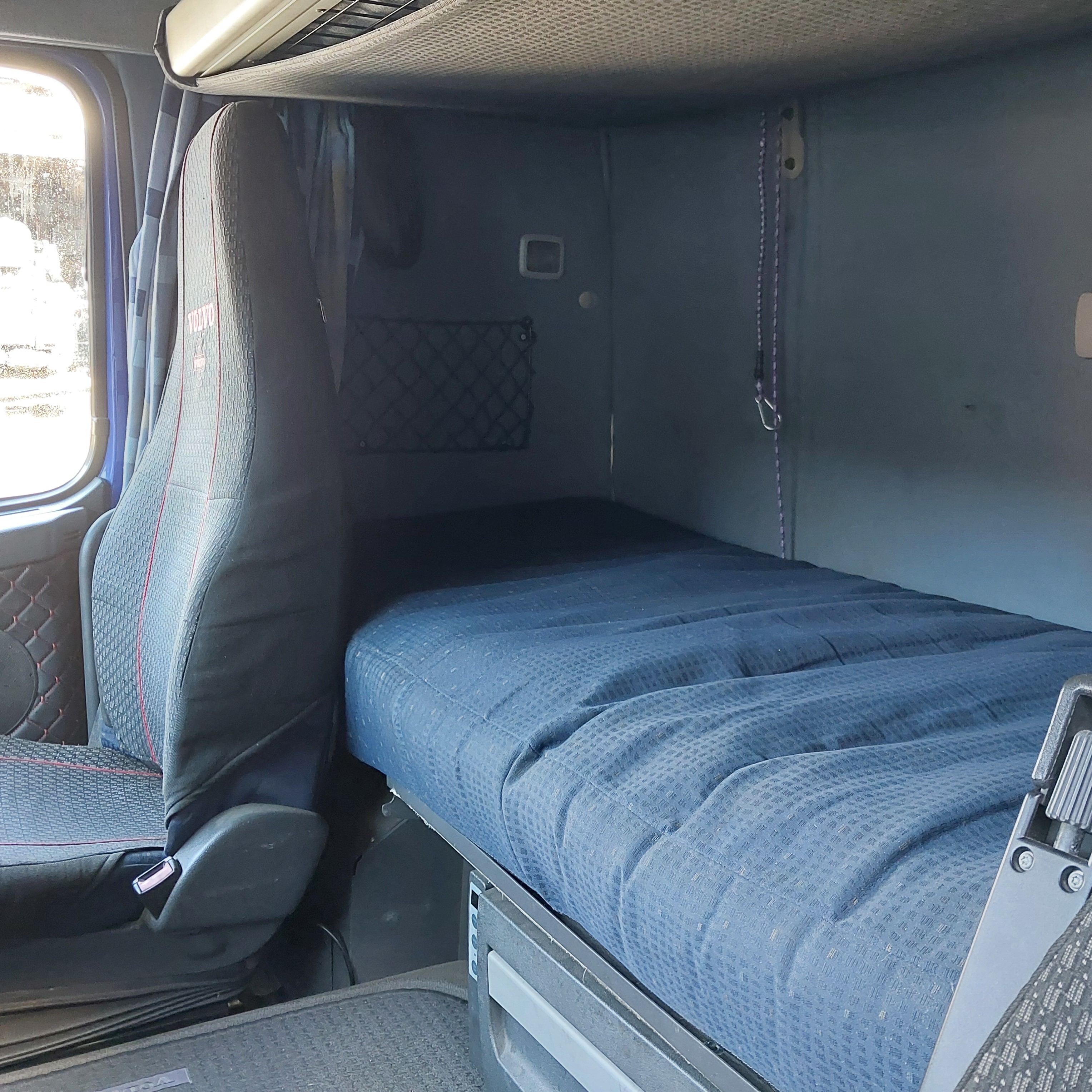 VOLVO Кабина, Sleeper Cab, Синий, № XF461624, фото 13