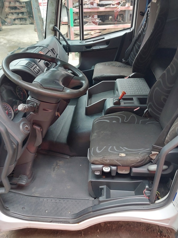 IVECO Кабина, MLL Высокая, № XF416280, фото 10