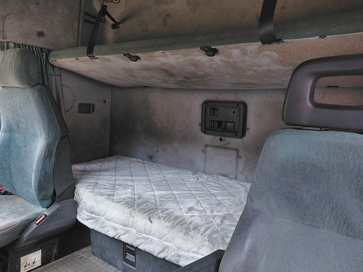 VOLVO Кабина, Globetrotter, № XF403855, фото 16