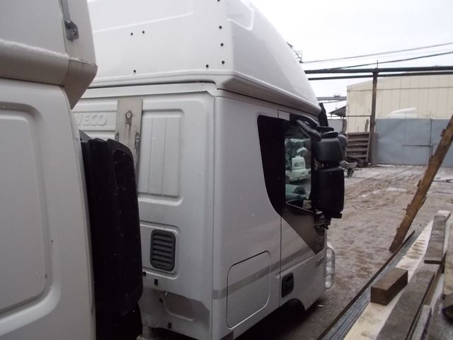 IVECO Кабина, AT, МКПП, № XF43258, фото 3
