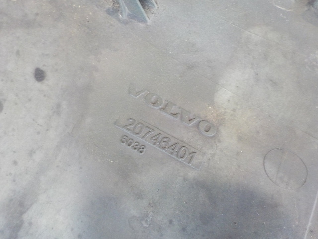 20746401 VOLVO Крышка зеркала, № XF209869, фото 4