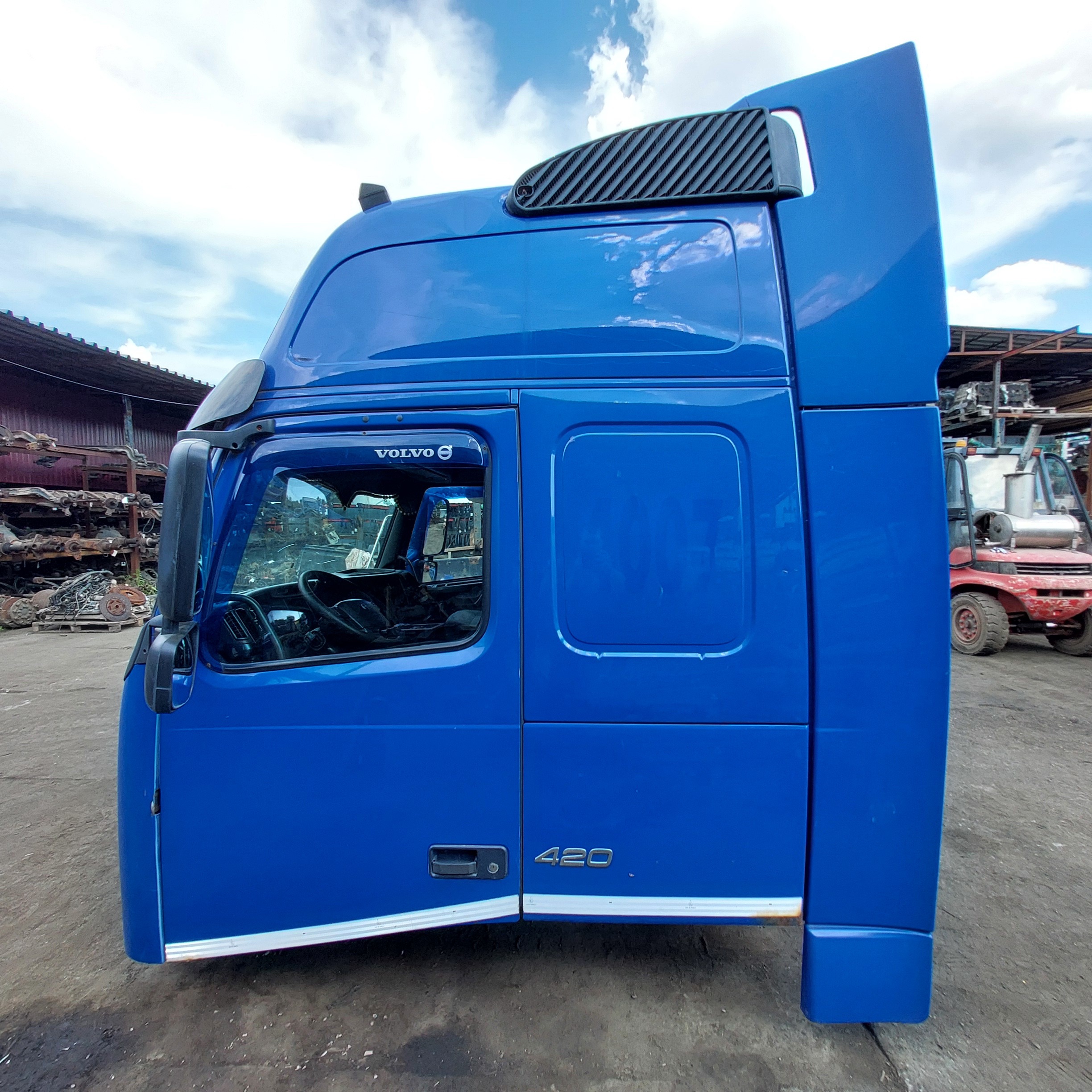 85115440 VOLVO Кабина, Globetrotter XL, № XF462389, фото 2