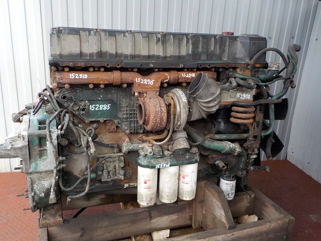 VOLVO Двигатель, D12C, № XF152876, фото 1