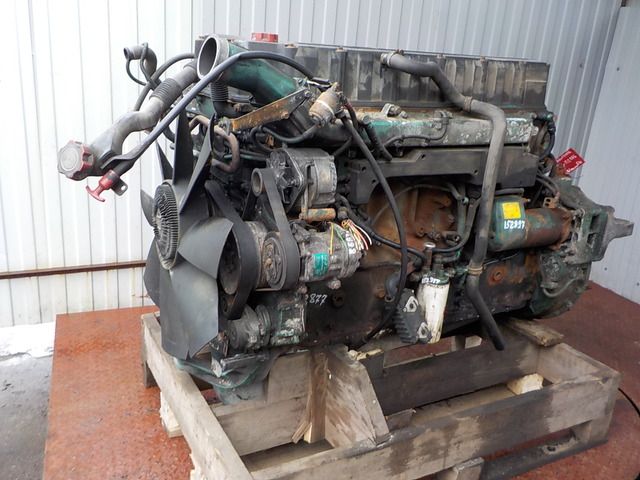 VOLVO Двигатель, D12C, № XF152876, фото 6