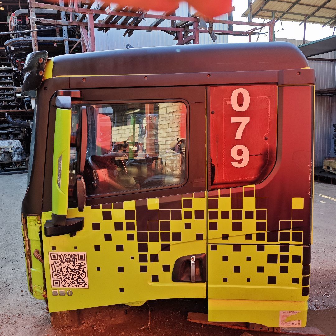 SHACMAN Кабина, Low-roof, МКПП, № XF456837, фото 2