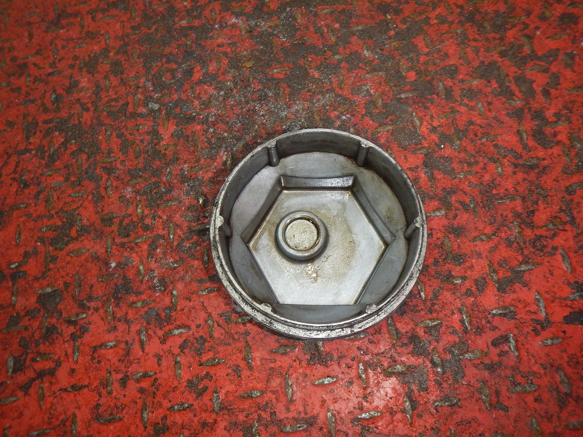 7184091 IVECO Крышка ступицы, № XF404792, фото 3