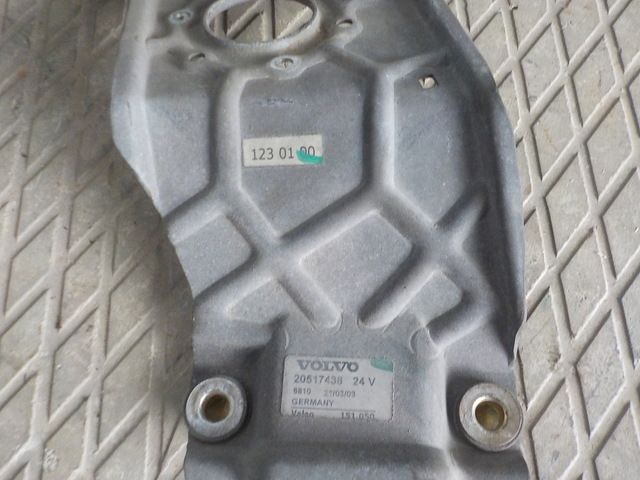 81917585 VOLVO Трапеция стеклоочистителя, № XF139787, фото 4