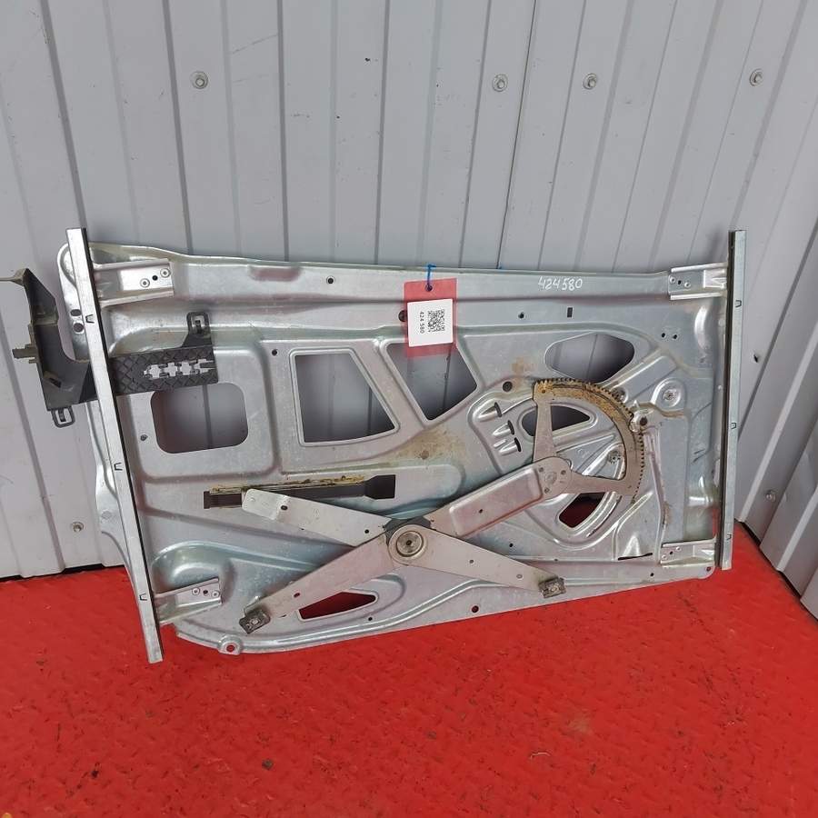 0007200179 MERCEDES Стеклоподъемник правый, № XF424580, фото 1