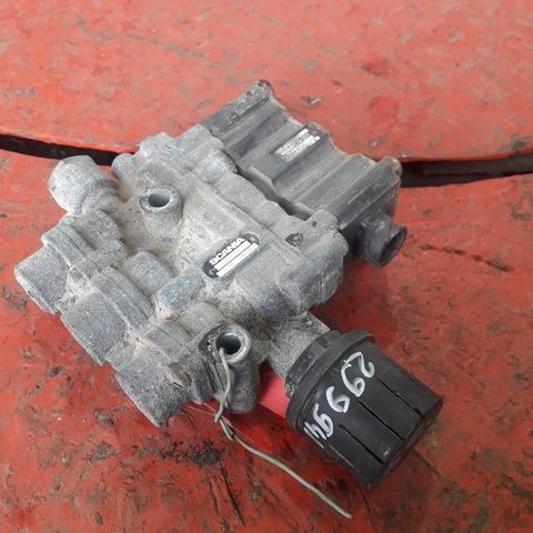 1383955 SCANIA Кран ECAS, № XF299948, фото 1