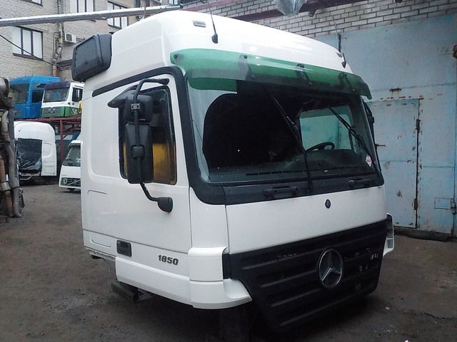 9436002905 MERCEDES Каркас кабины, № XF124627, фото 1