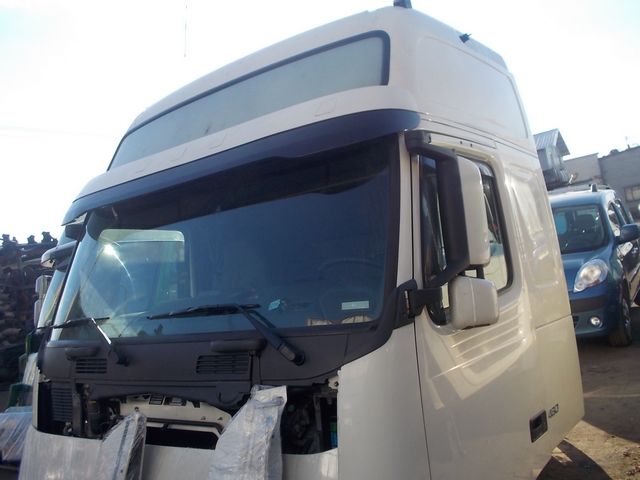85108936 VOLVO Кабина, Globetrotter, № XF24196, фото 1