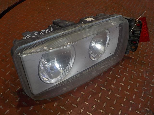 504238203 IVECO Фара правая, № XF172552, фото 1