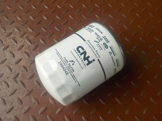 2994048 IVECO Фильтр топливный, фото 1
