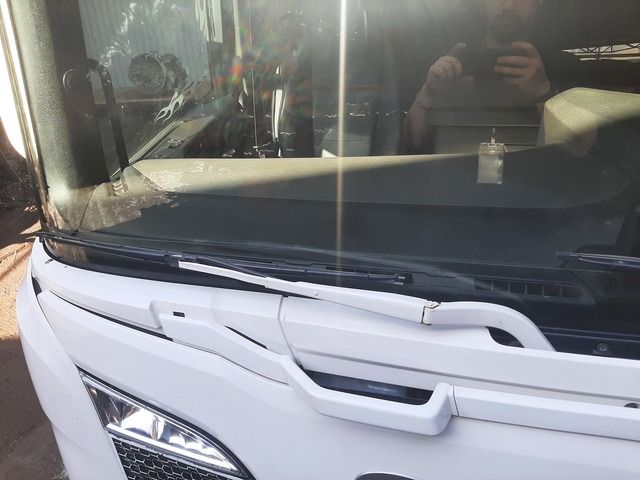 2617207 SCANIA Поводок стеклоочистителя, № XF327298, фото 1