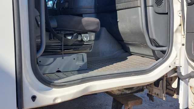 VOLVO Кабина, Globetrotter XL, № XF299438, фото 13