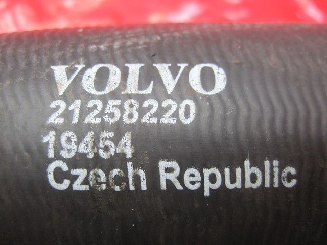 21258220 VOLVO Патрубок водяной, № XF250582, фото 4