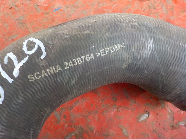 2438754 SCANIA Патрубок водяной, № XF299129, фото 4