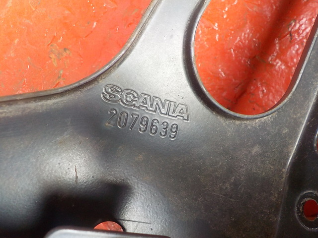 2079639 SCANIA Кронштейн спойлера, № XF339321, фото 4
