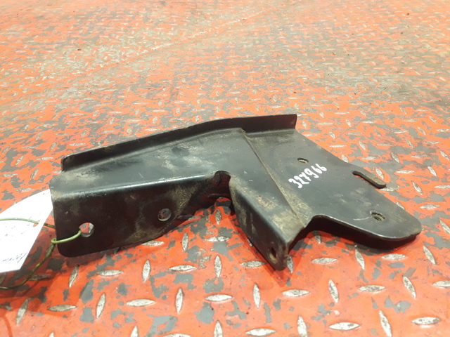 9436100531 MERCEDES Кронштейн подножки, № XF327966, фото 2