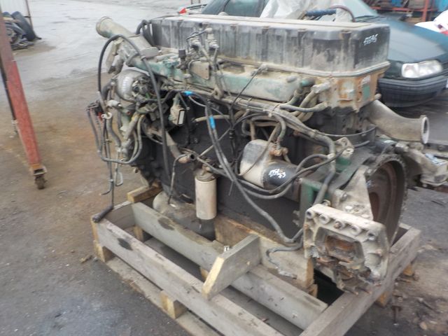 1637740 VOLVO Двигатель, D12А, № XF135141, фото 3