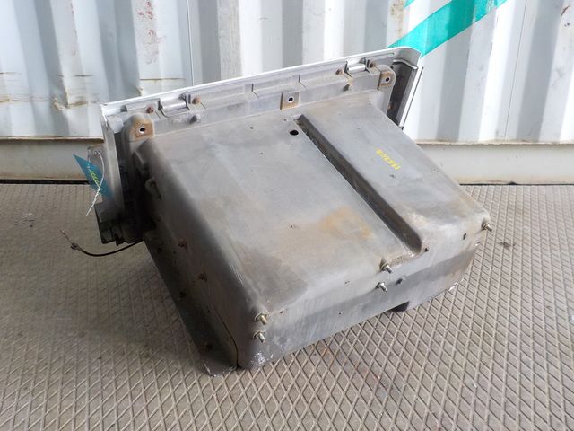 9418901790 MERCEDES Бардачок, № XF133202, фото 3
