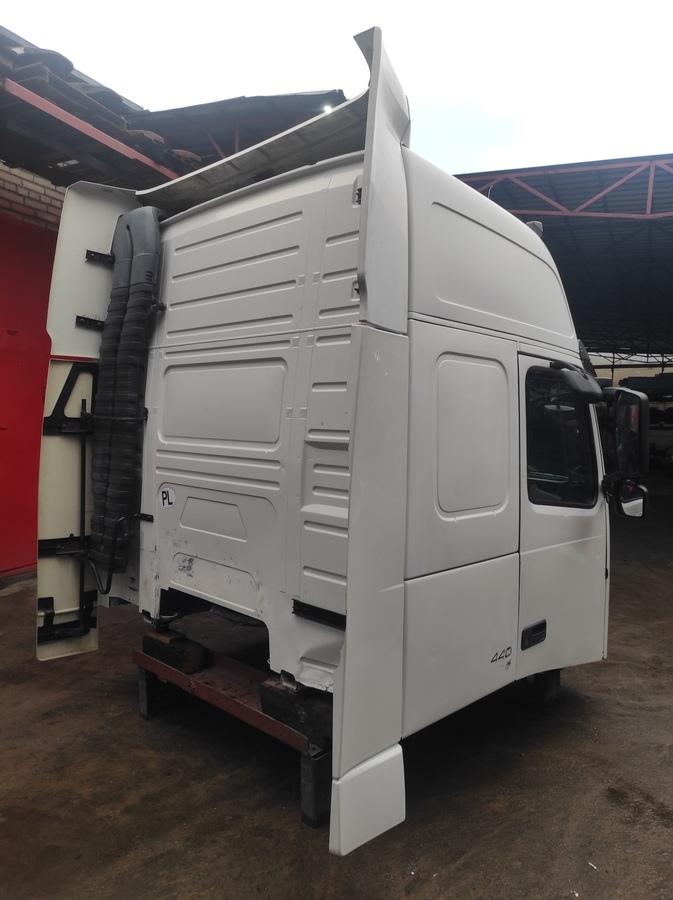 VOLVO Кабина, Globetrotter XL, № XF401767, фото 5