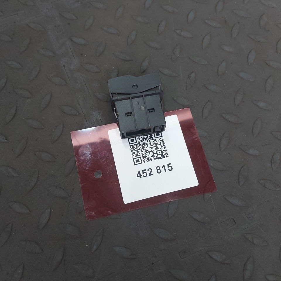 0125454407 MERCEDES Кнопка, № XF452815, фото 2
