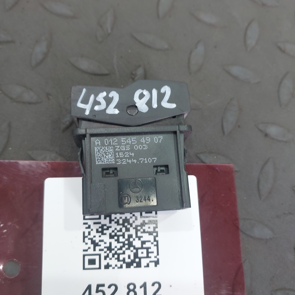 0125454907 MERCEDES Кнопка, № XF452812, фото 1