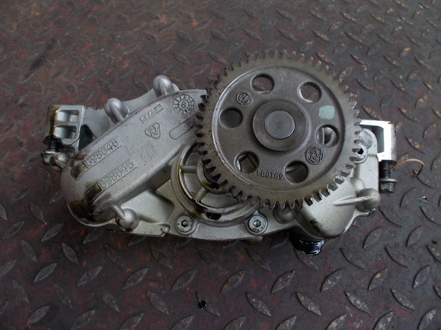 1698645 DAF Насос масляный, № XF44067, фото 2