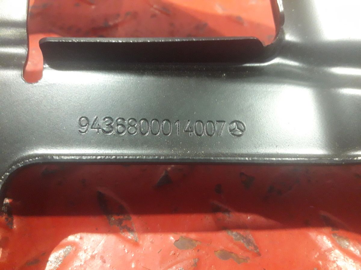 9436800014 MERCEDES Консоль, № XF407397, фото 3