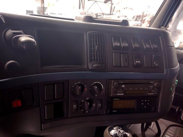 VOLVO Кабина, Globetrotter XL, № XF359710, фото 13