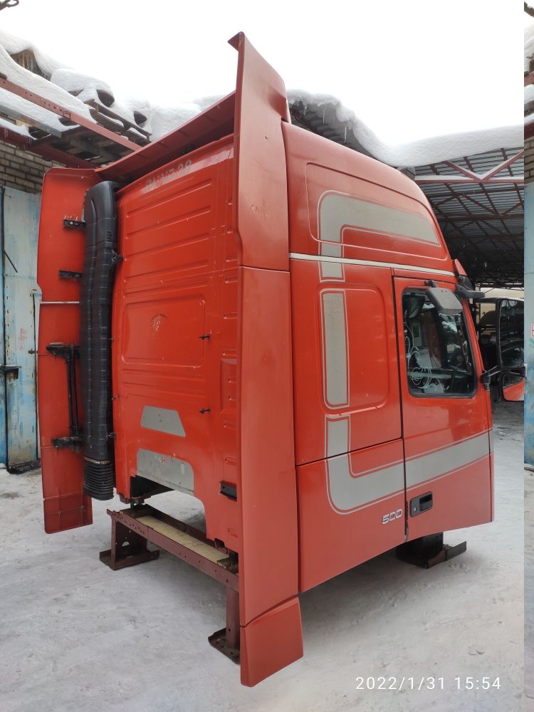 VOLVO Каркас кабины, № XF272132, фото 3