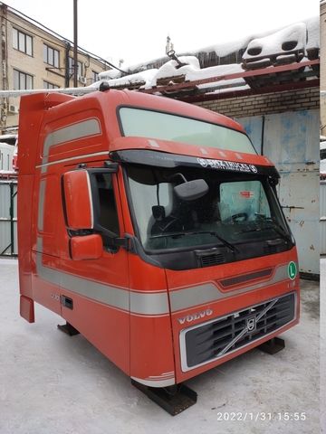VOLVO Каркас кабины, № XF272132, фото 4