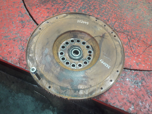 20441568 VOLVO Маховик, № XF352043, фото 2