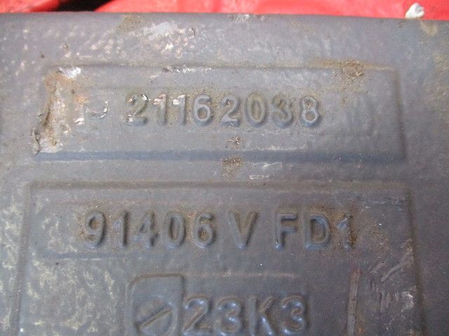 21162038 VOLVO Кронштейн гидроусилителя, № XF344411, фото 4